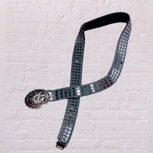 Silver blue stretchy scaly vintage belt ML metallic belt